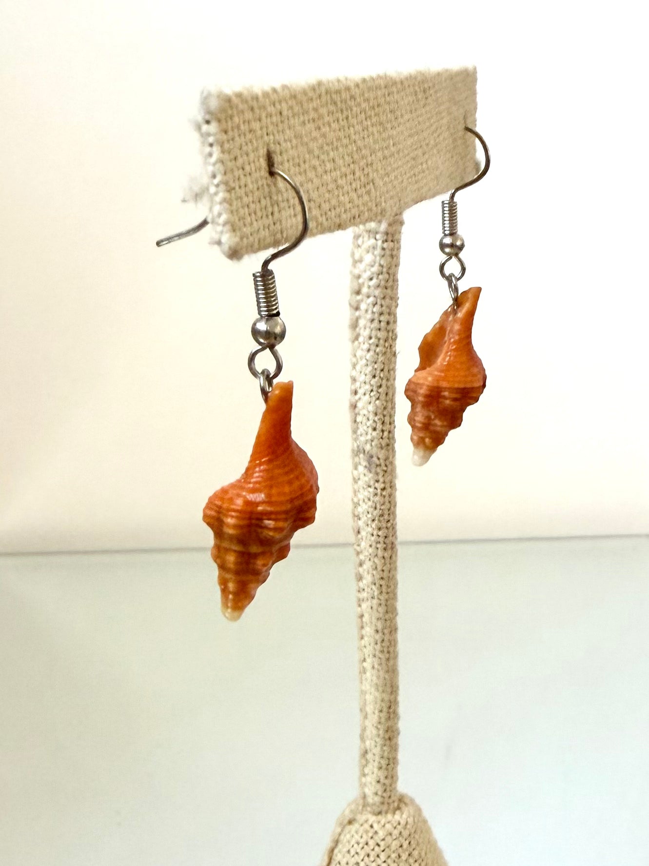 Small Horse Conch Earrings