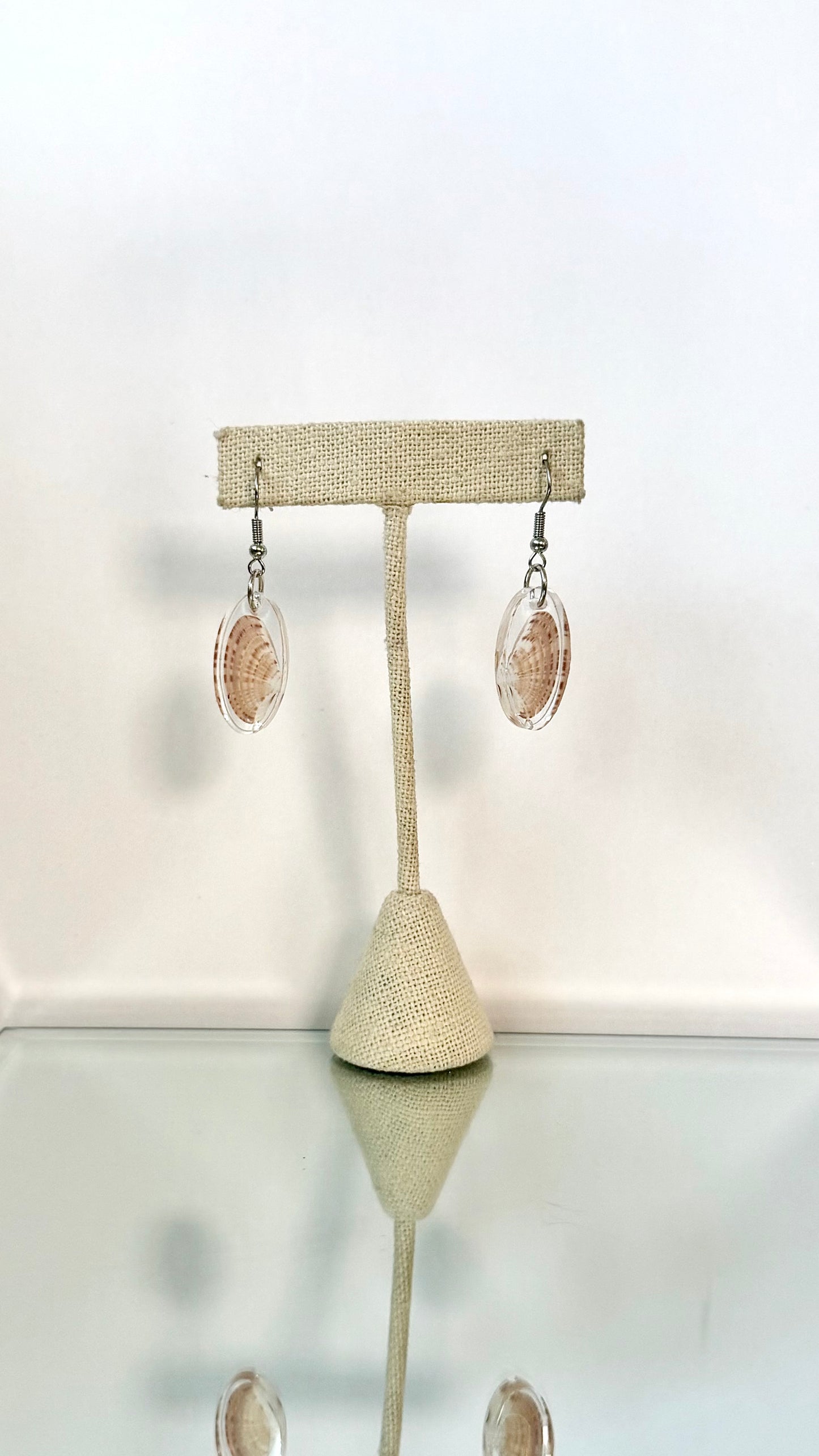 Sunray Venus Resin Earring
